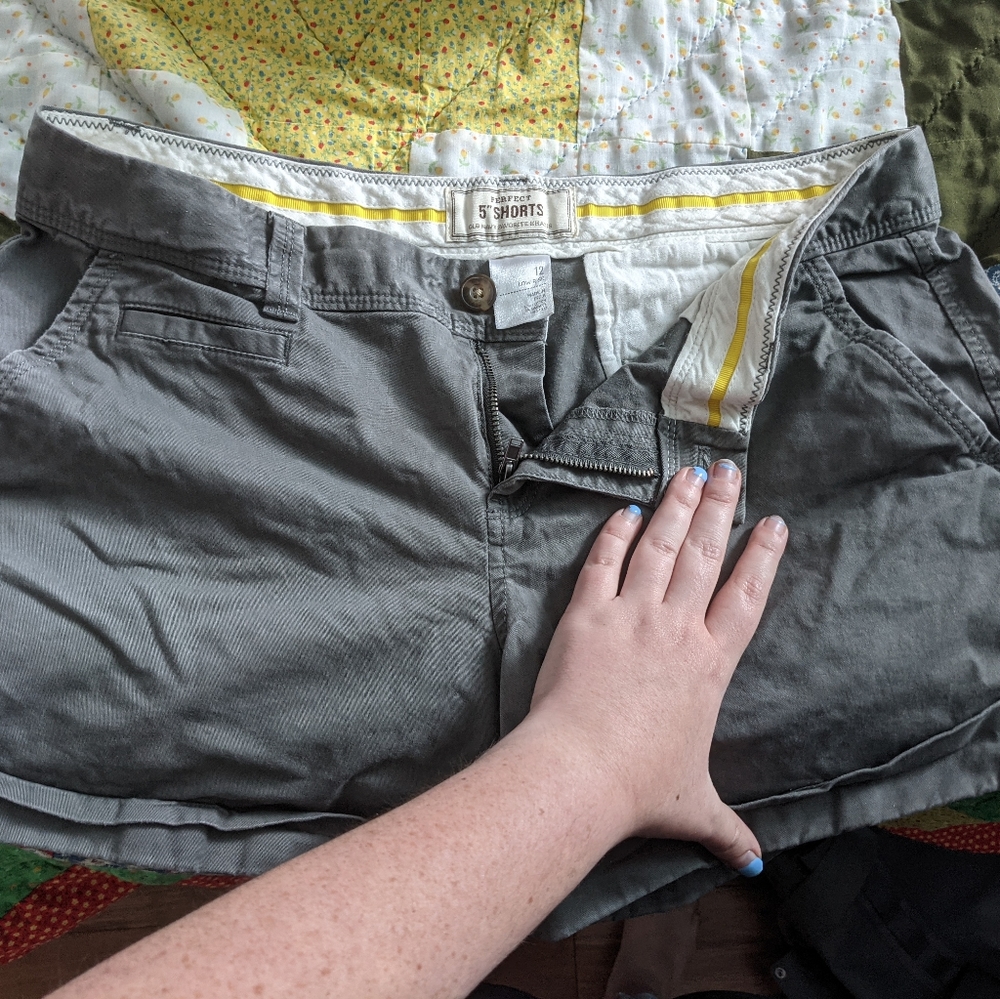 Old navy "khaki" grey shorts size 12